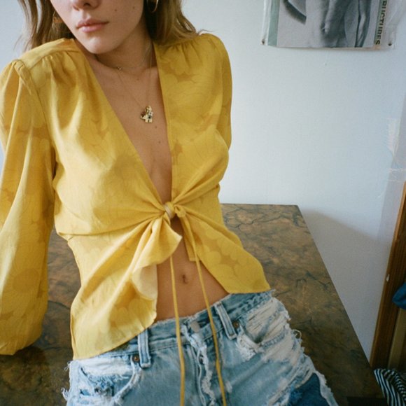 Realisation Par Tops - Réalisation Par Stevie Sunflower Silk Top